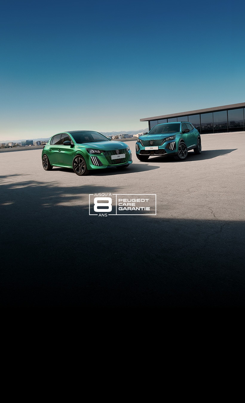 Peugeot 208 et Peugeot 2008 présentés en extérieur avec mention de garantie jusqu’à 8 ans
