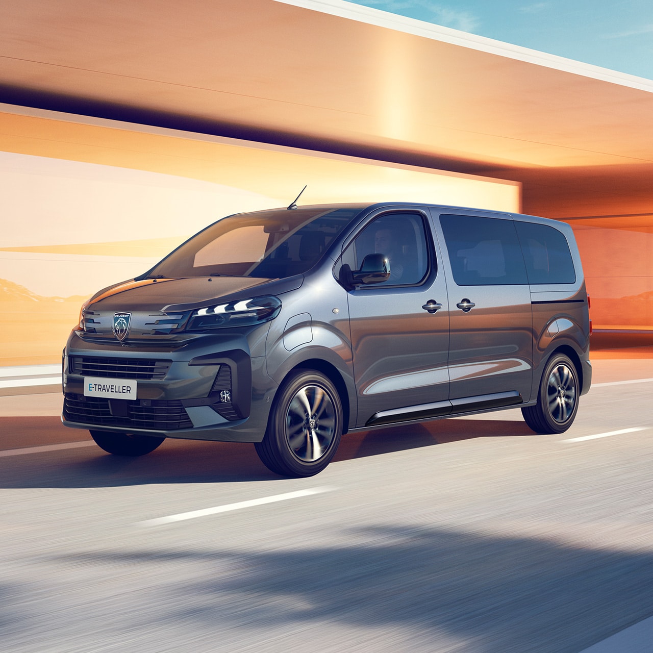 New PEUGEOT E-TRAVELLER front view