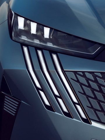 PEUGEOT E-5008 Pixel LED Headlamps