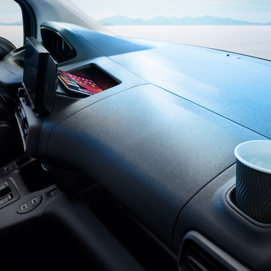 PEUGEOT E-Partner, rangements intérieurs