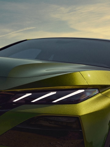 Nouvelle PEUGEOT E-408 projecteurs